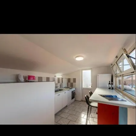 Sea View * 赫瓦尔